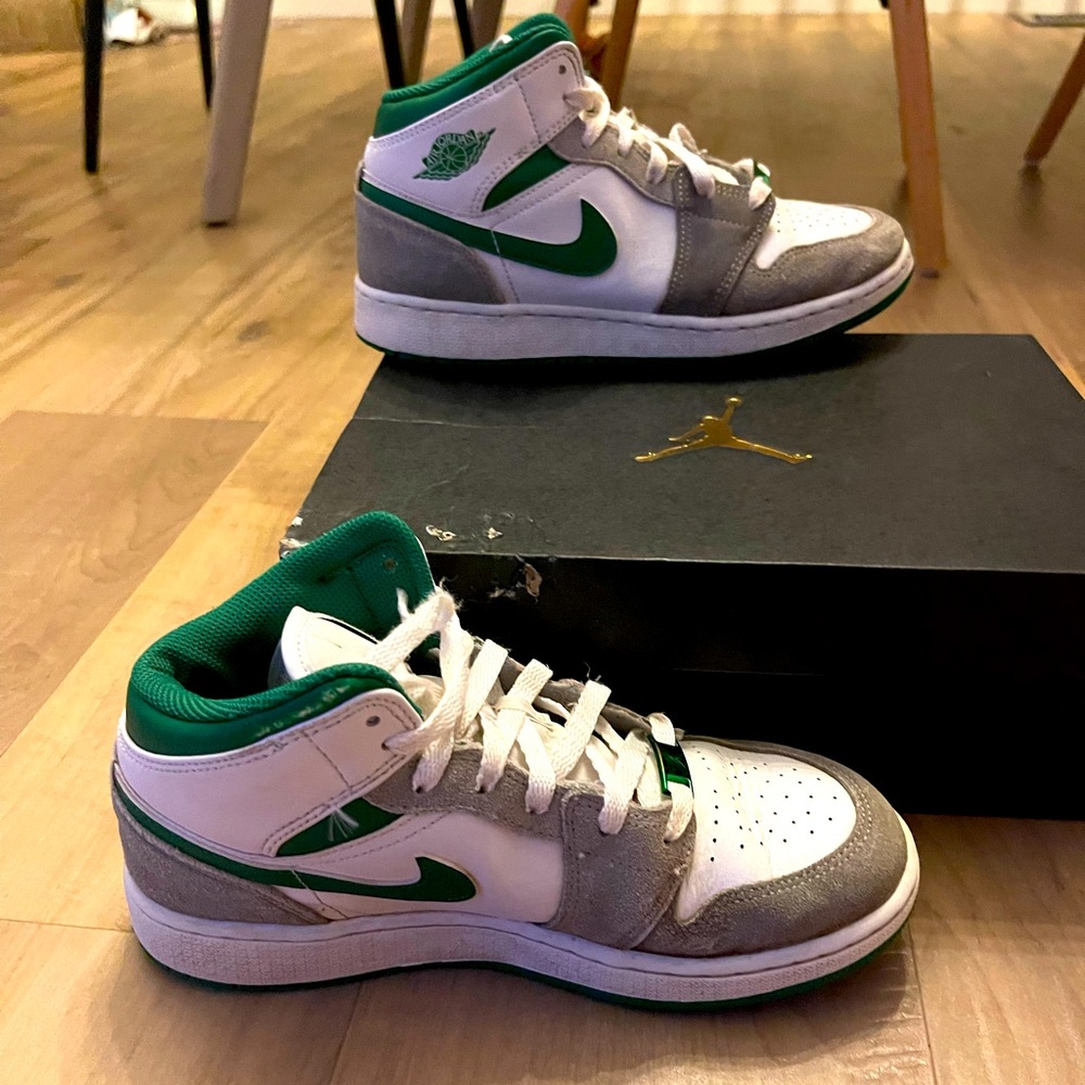 Air jordan 1 mids SE